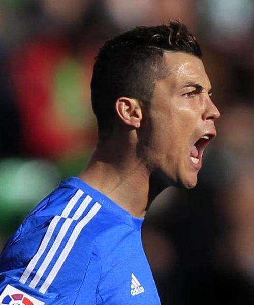 以降低对抗 以降低对抗