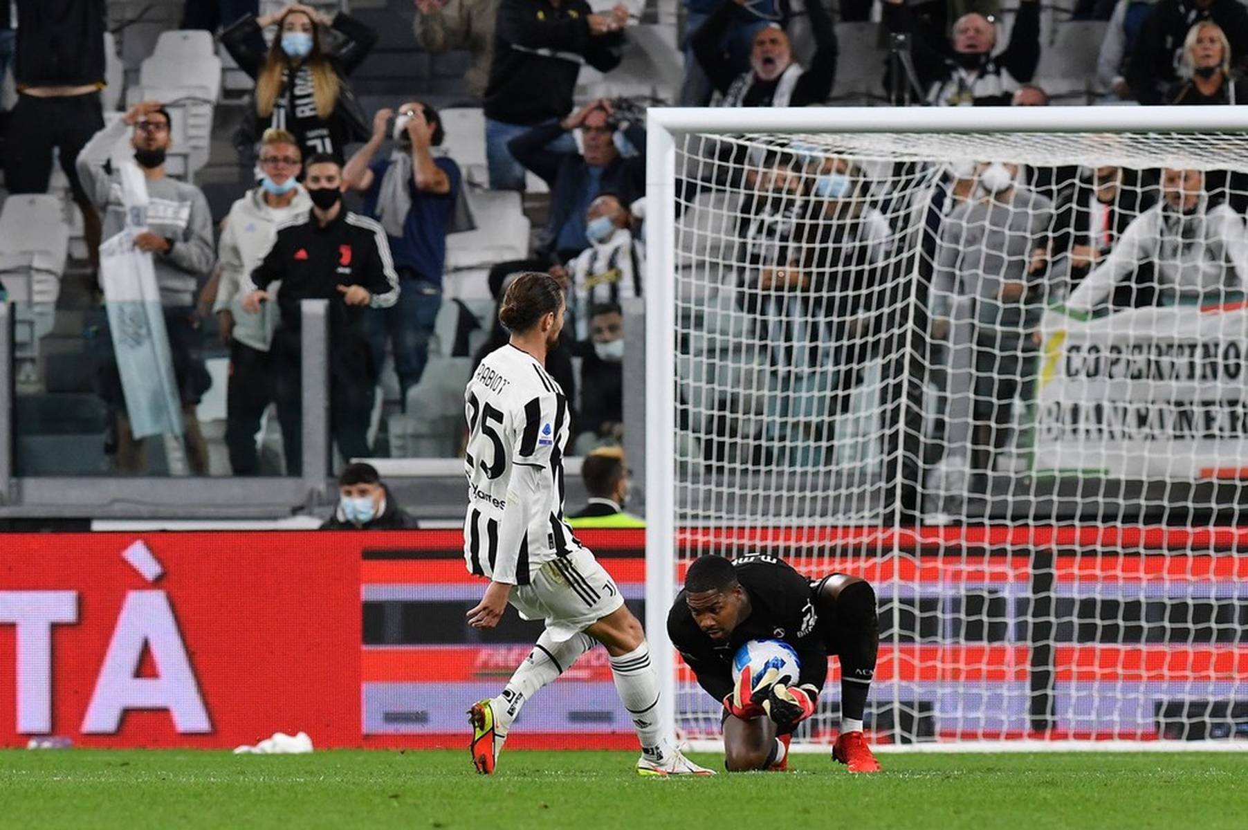 上半场表现 上半场表现