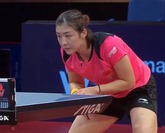 接应与一脚 接应与一脚