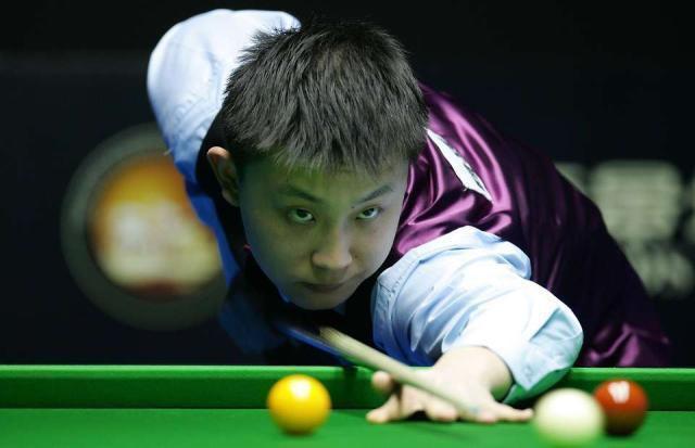 通过纵向直 通过纵向直